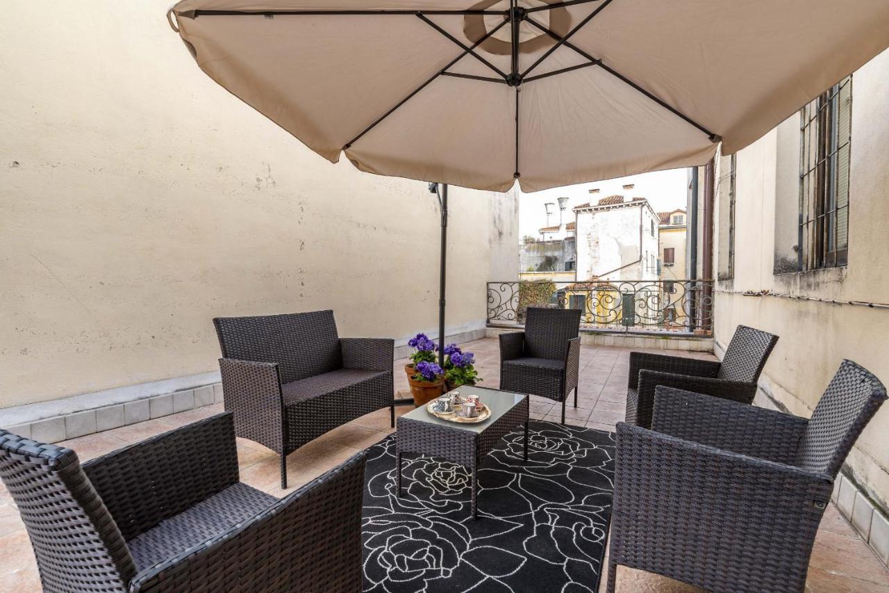 Tolentini Canal View & Terrace By Wonderful Italy 威尼斯 外观 照片