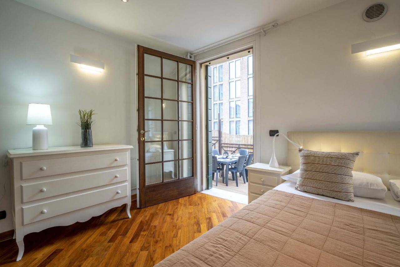 Tolentini Canal View & Terrace By Wonderful Italy 威尼斯 外观 照片