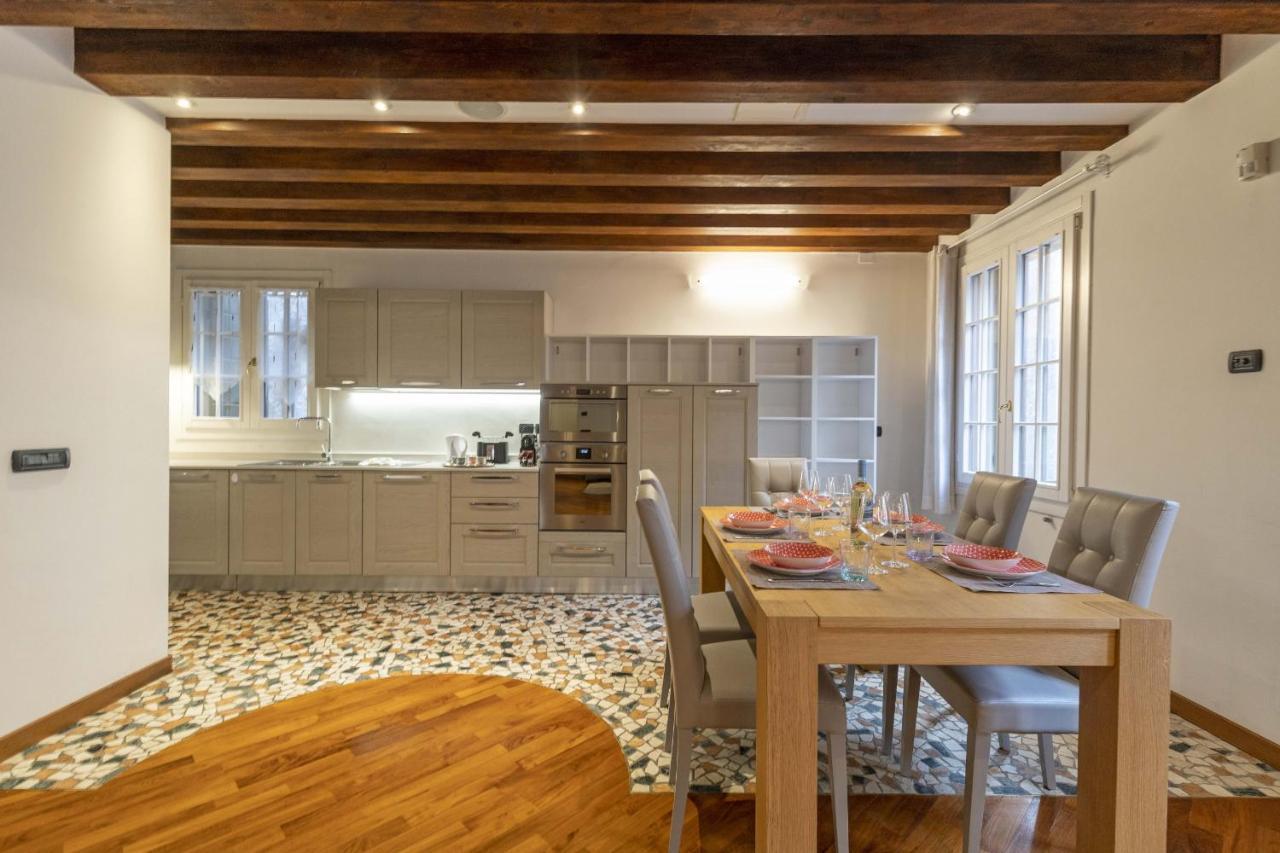 Tolentini Canal View & Terrace By Wonderful Italy 威尼斯 外观 照片